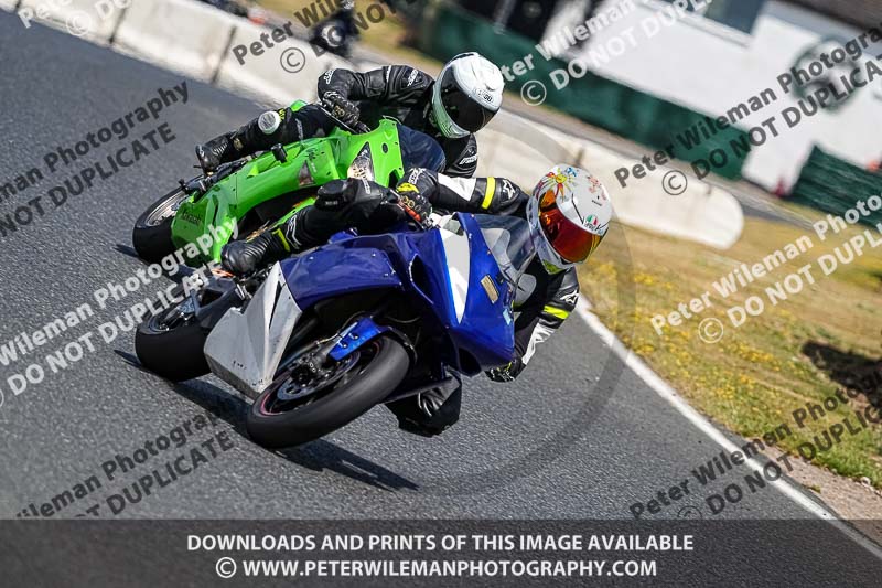 enduro digital images;event digital images;eventdigitalimages;mallory park;mallory park photographs;mallory park trackday;mallory park trackday photographs;no limits trackdays;peter wileman photography;racing digital images;trackday digital images;trackday photos